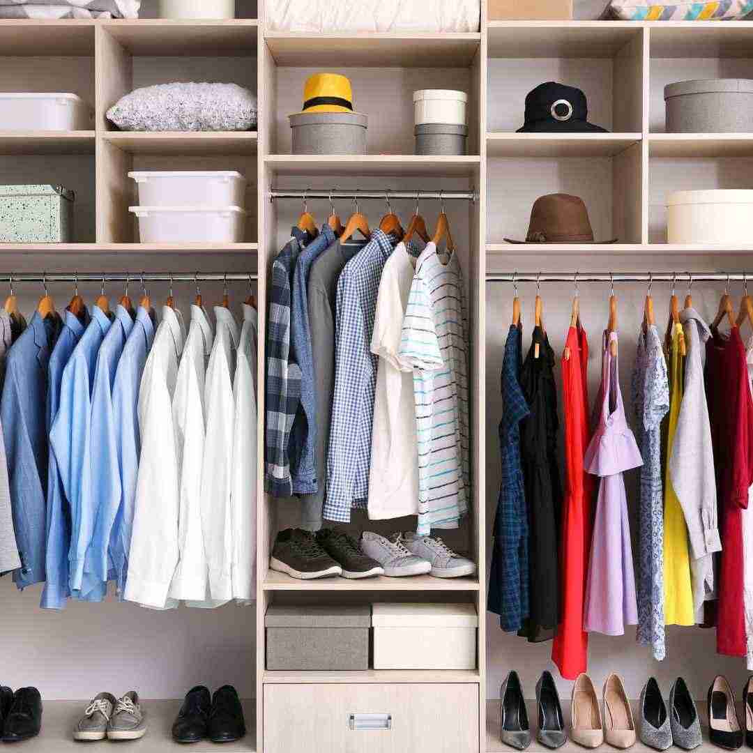 tips on decluttering a messy closet