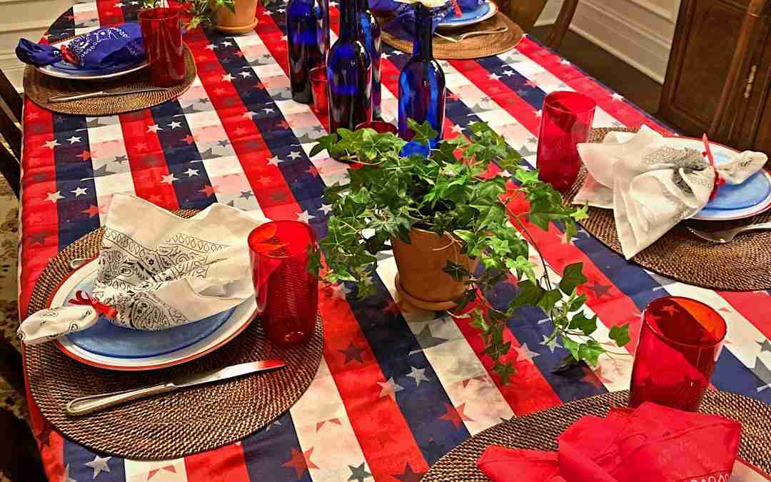 How to Make a Fun Red White Blue Tablescape!