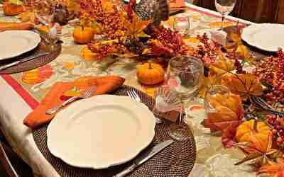 How to Create an Elegant Fall/Thanksgiving Tablescape