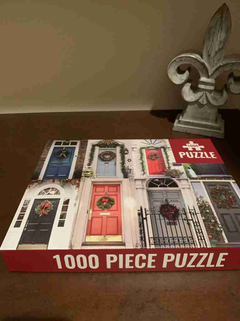 a Xmas puzzle in a guest room alcove.