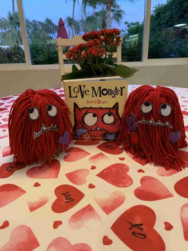 Valentine's Day art project for kids during a Valentine's Day visit with the Grandbabies.