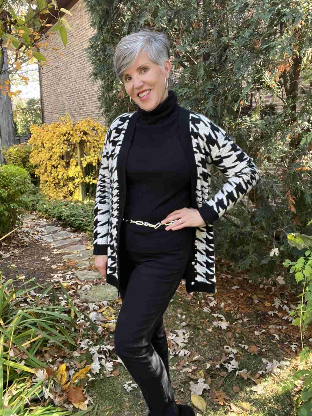 Frenchy Houndstooth Pattern Lantern Sleeve Cardigan